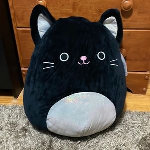 16” autumn with tags